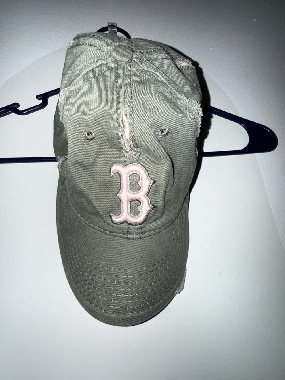 New Era Boston Red Sox Distressed Olive Green Adjustable Strapback Baseball Cap